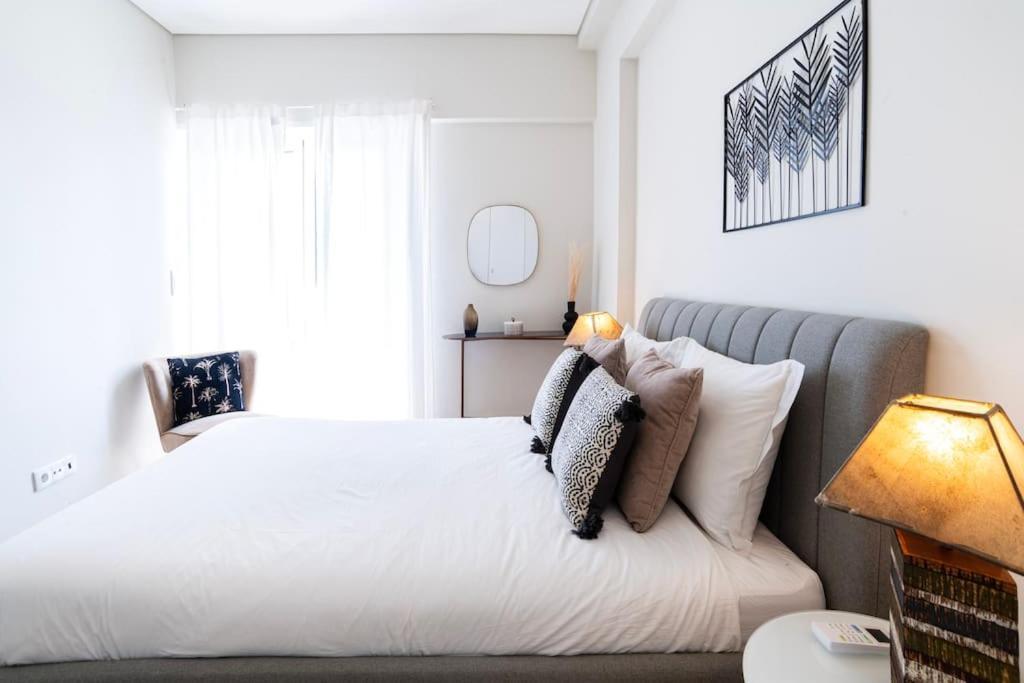 New - Luxury & Bright Apartment ลิสบอน ภายนอก รูปภาพ