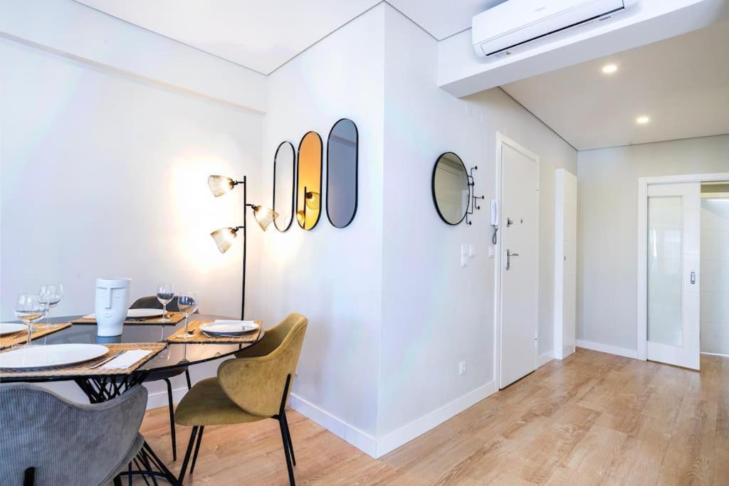 New - Luxury & Bright Apartment ลิสบอน ภายนอก รูปภาพ