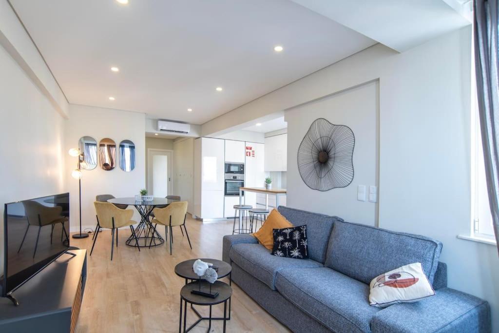 New - Luxury & Bright Apartment ลิสบอน ภายนอก รูปภาพ